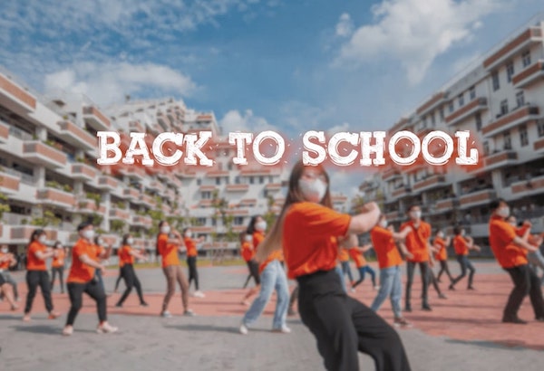 Back to school - ngày háo hức trở lại trường của sinh viên Đại học FPT sau kỳ nghỉ dịch