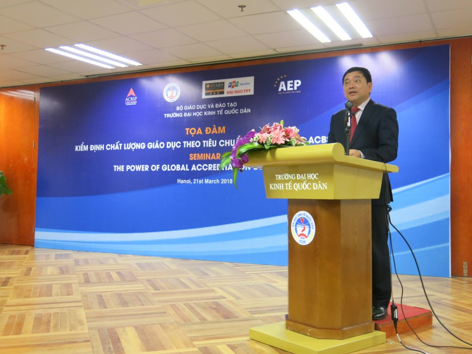 Giáo sư, Tiến sĩ Trần Thọ Đạt phát biểu khai mạc toạ đàm ACBSP