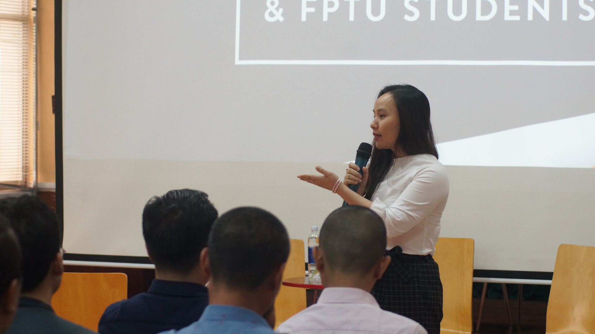 Sinh viên đại học FPT đối thoại với doanh nghiệp